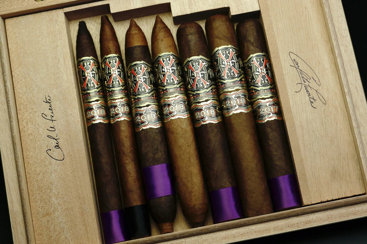 Arturo Fuente Opus X Opus7 cigar, view 3