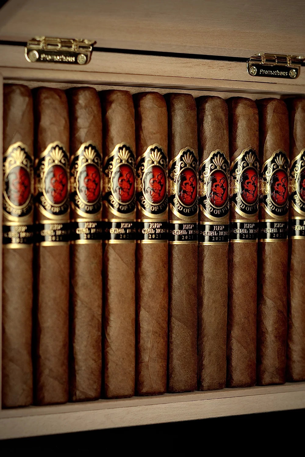 God of Fire KKP Special Reserve Toro Extra 54 cigar, view 2