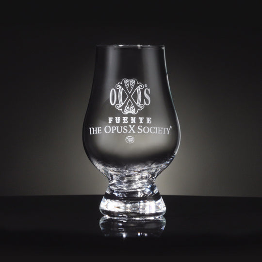 OpusX Society Glencairn whisky glass sand-carved with the OXS emblem and Fuente The OpusX Society