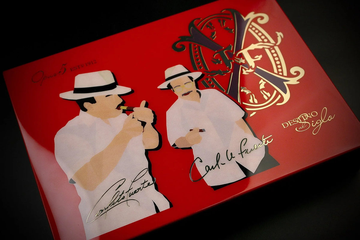 Opus5 Father and Son red lacquer travel humidor by Prometheus