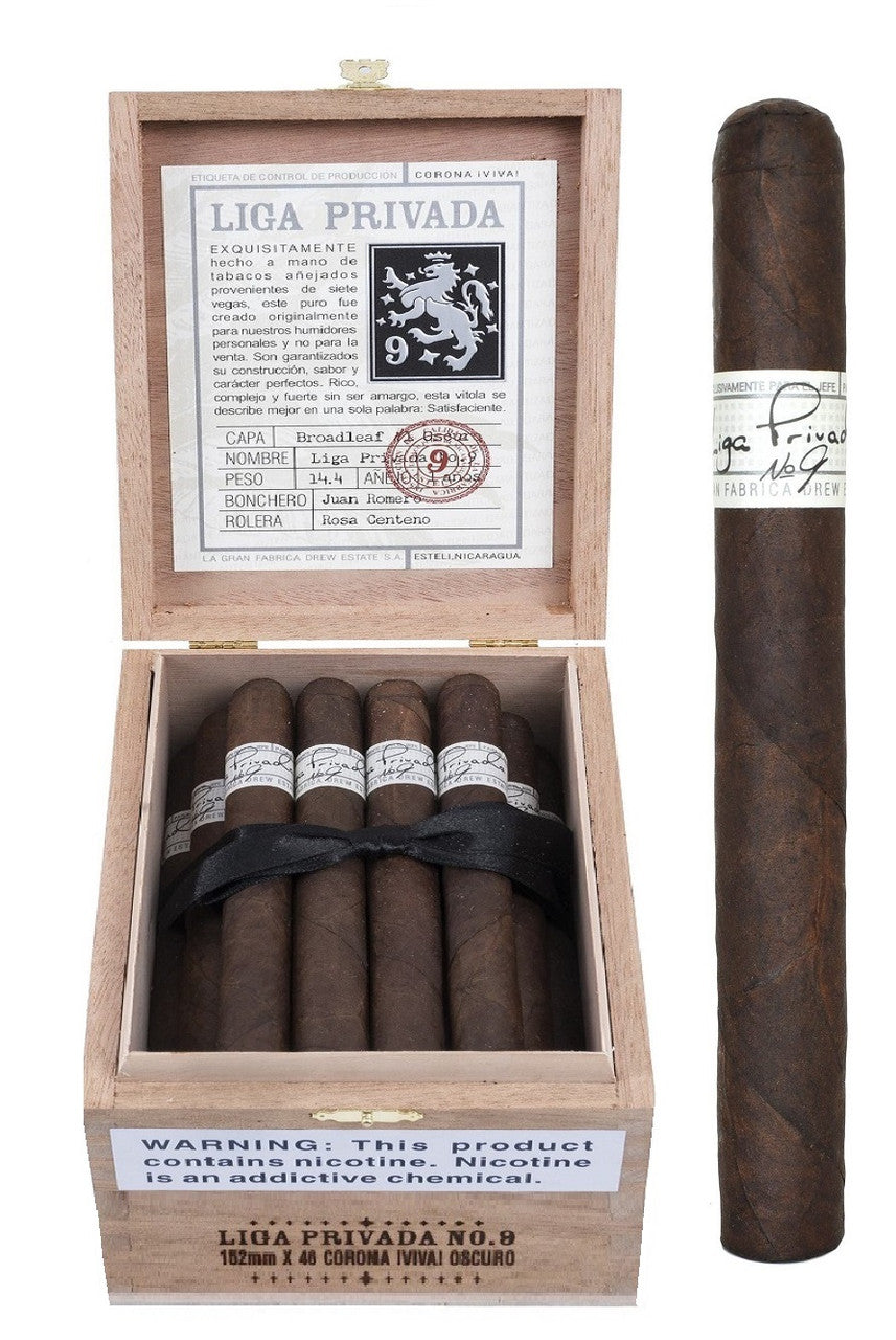Liga Privada No. 9 Corona Viva cigar