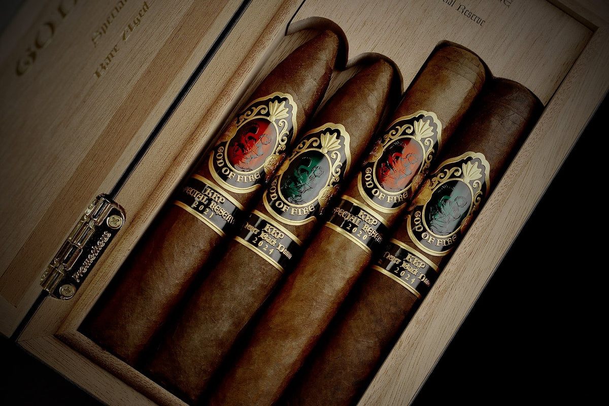God of Fire KKP Never Back Down and Special Reserve 4-Cigar Assortment cigar