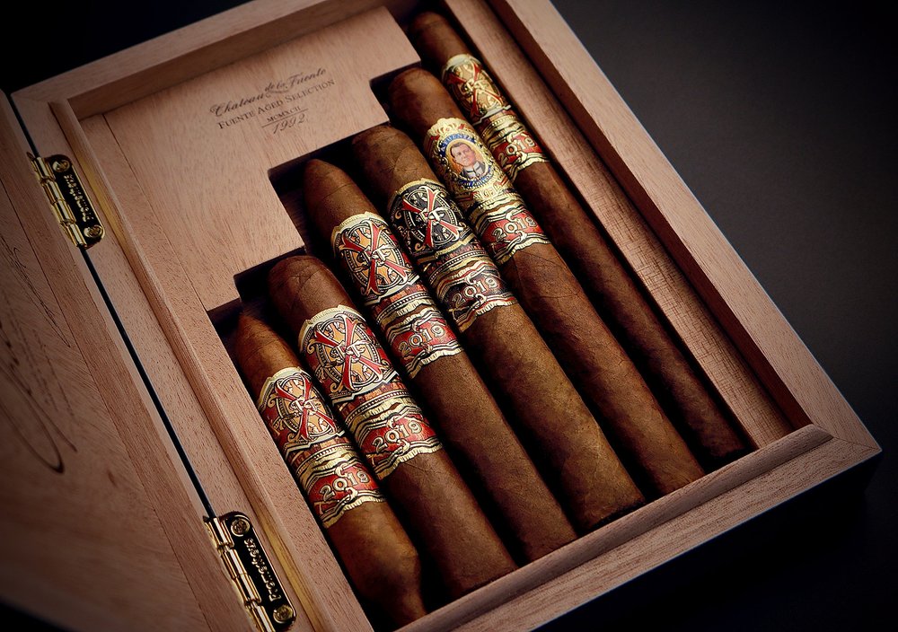 Arturo Fuente Opus6 Travel Humidor cigar, view 3