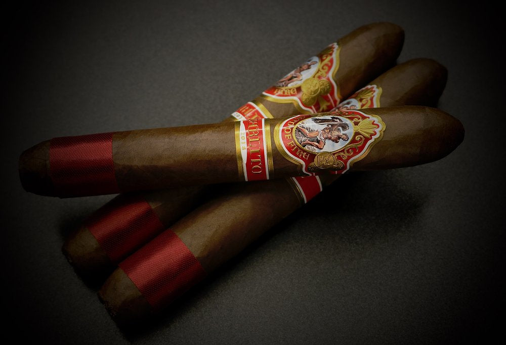 God of Fire by Carlito Diademas 56 cigar, view 2