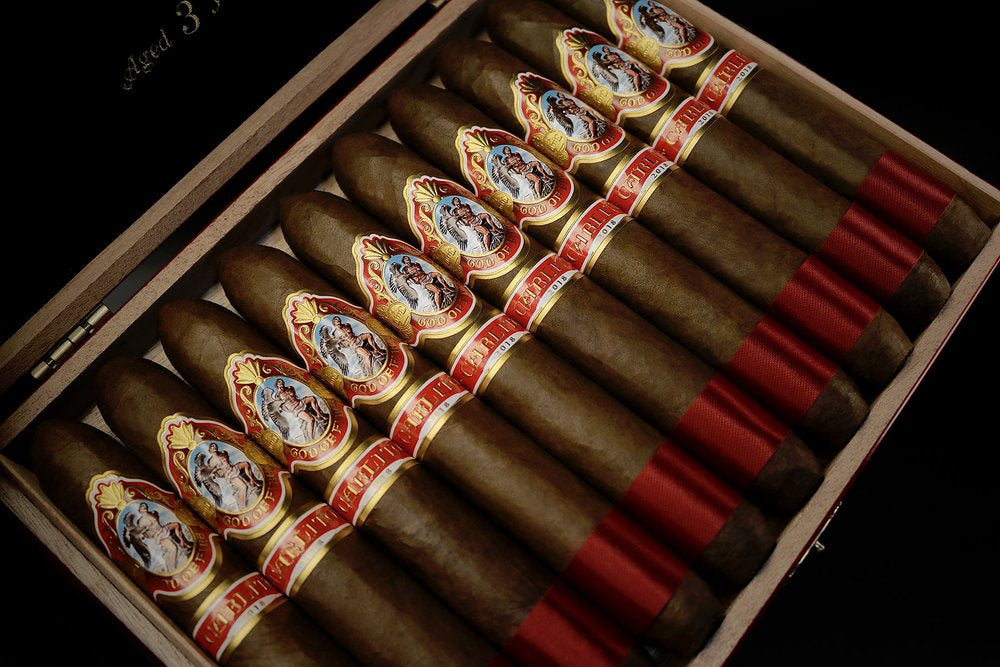 God of Fire by Carlito Diademas 56 cigar, view 3