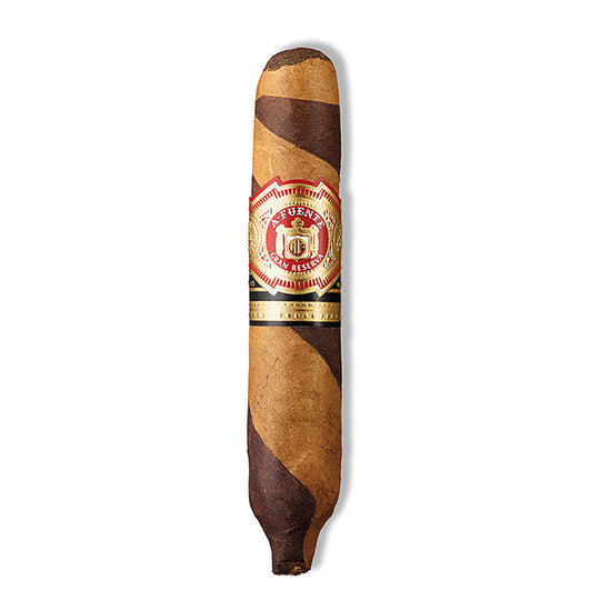 Arturo Fuente Hemingway Between the Lines cigar