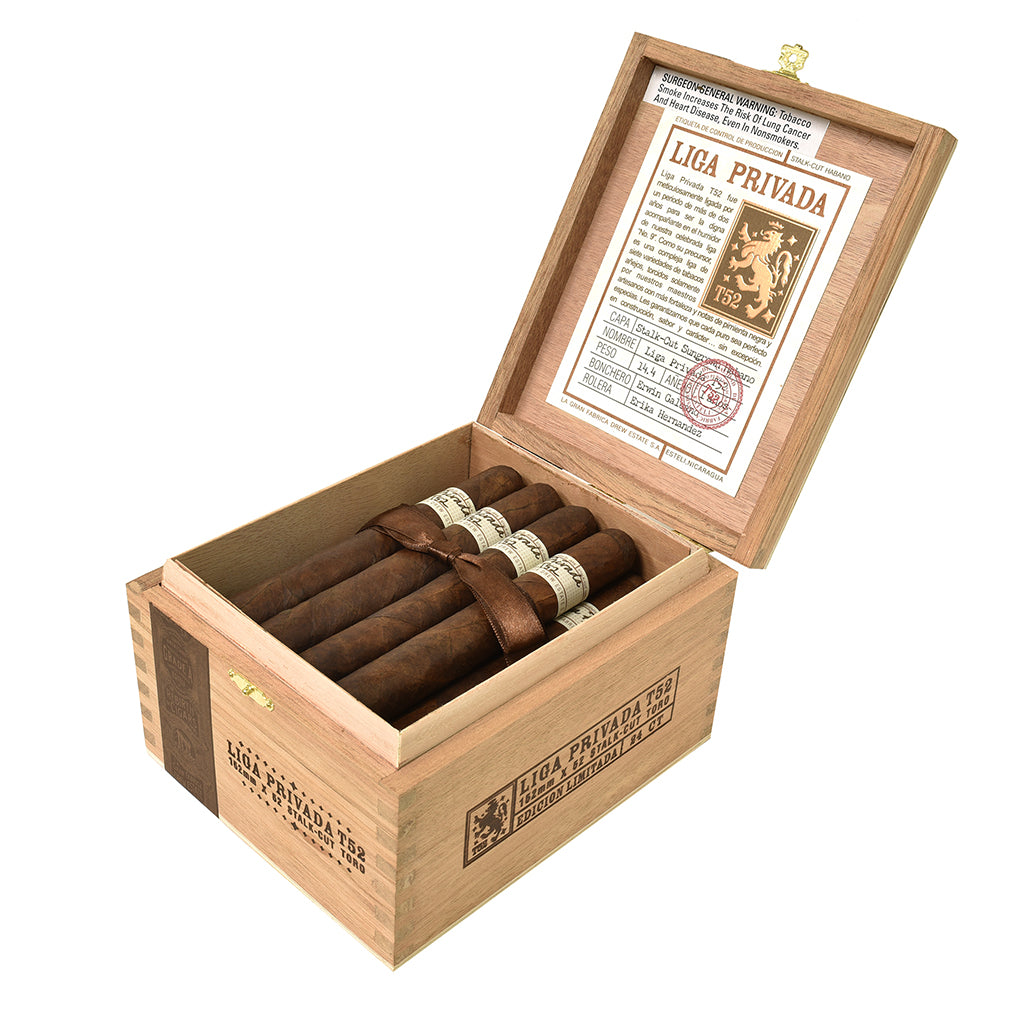 Liga Privada T52 Toro cigars, Sun of a Gun Yuma