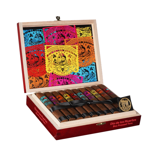 Deadwood Día de los Muertos Box Pressed Toro cigars, Sun of a Gun Yuma