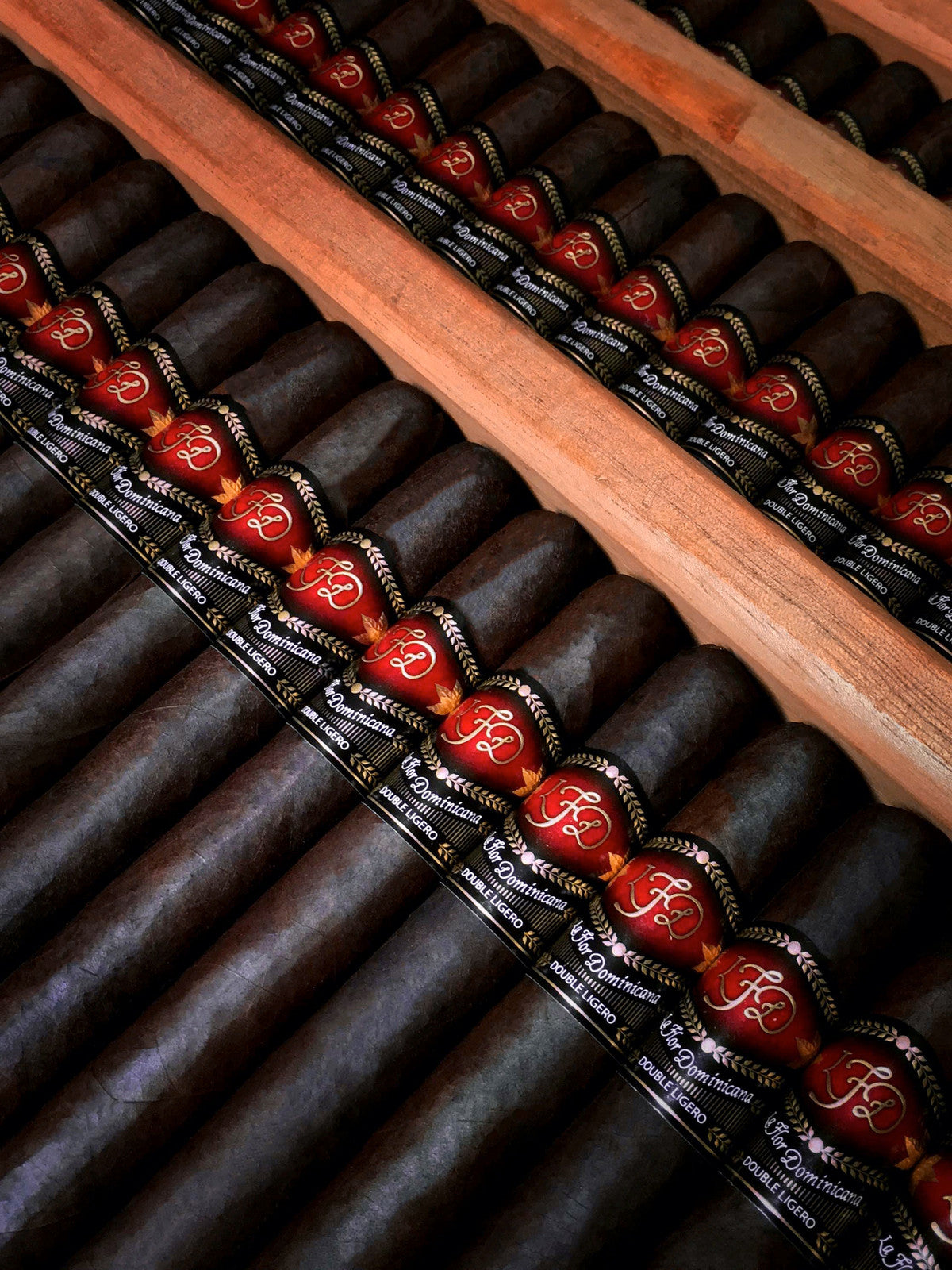 La Flor Dominicana Double Ligero 660 Habano Maduro cigar — Sun of a Gun Cigars, Yuma Arizona