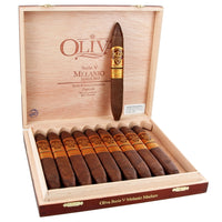 Oliva Serie V Melanio Maduro Figurado