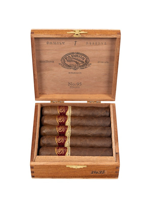 Padrón Family Reserve No. 95 Natural, open box of 10 cigars
